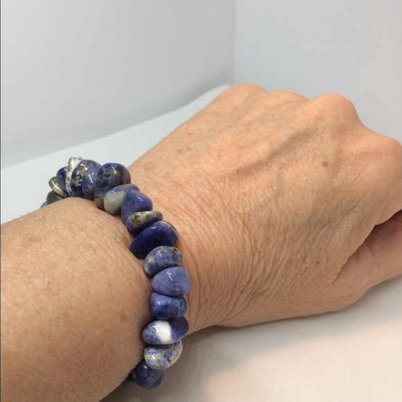 🍁🍁🍁🌀NATURAL SODALITE NUGGETS ELASTIC BRACELET - Picture 4 of 4